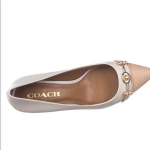 Coach shoes size 9.5